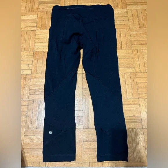 Lululemon pace rival tight - Picture 9 of 12